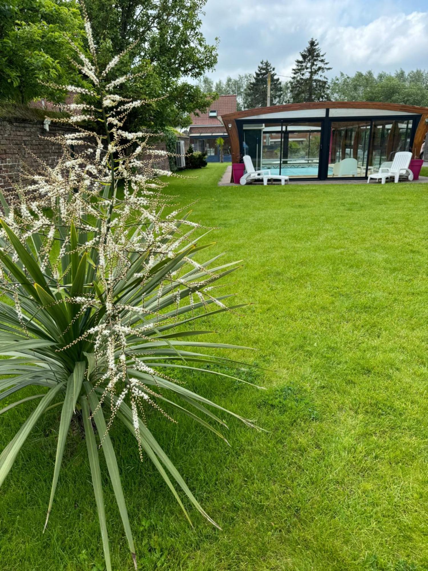 Gite Avec Piscine Lestrem Bagian luar foto